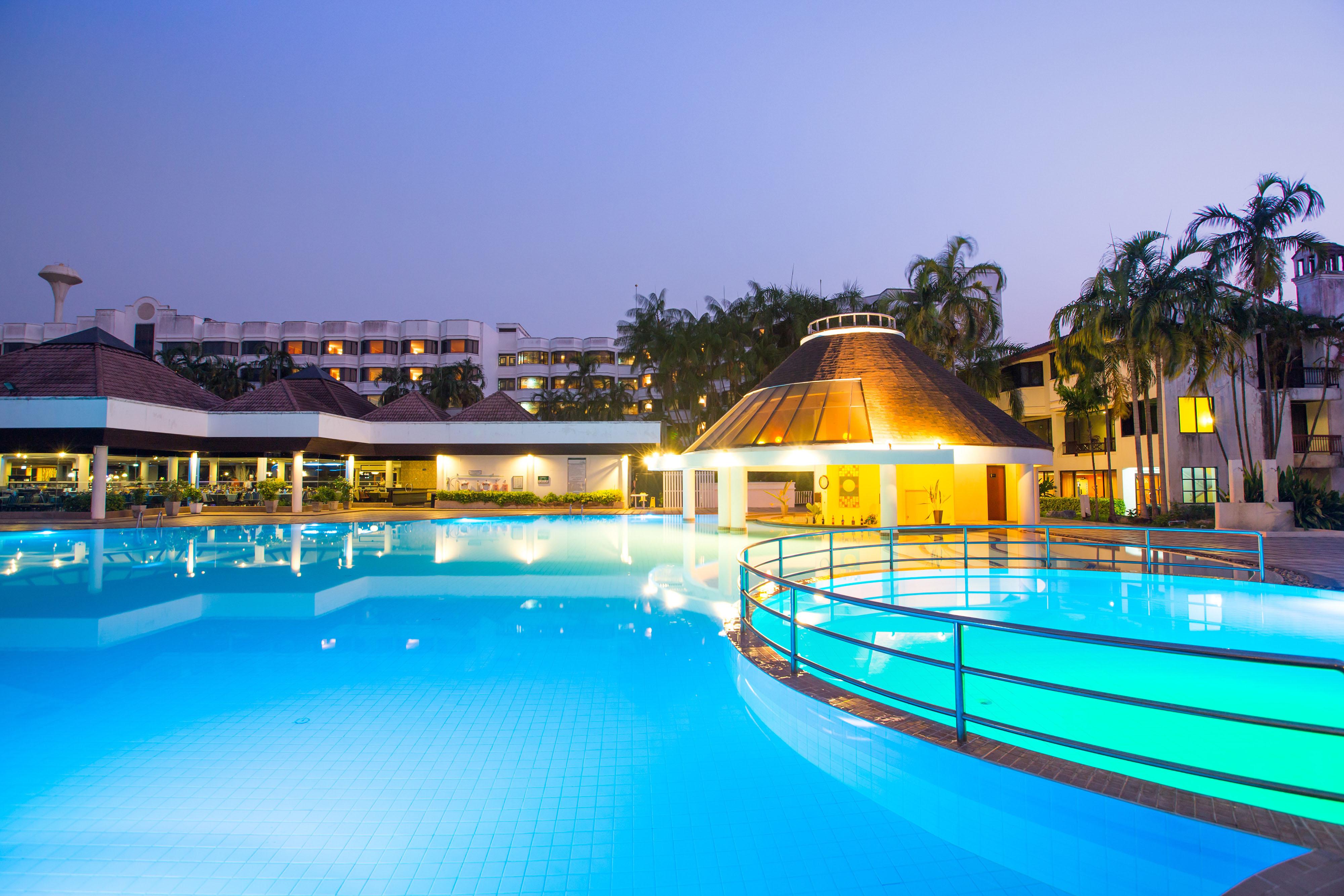 The Imperial Hotel & Convention Centre פיטסנולוק מראה חיצוני תמונה